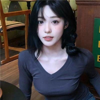 你像上帝一样吻我